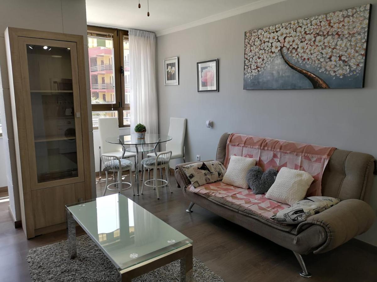 Geminis One Apartment Aguadulce  Bagian luar foto